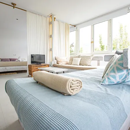Holidays, White Views, 6 Apartment *