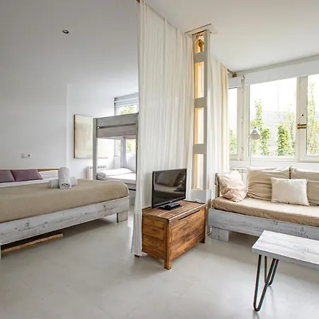 Holidays, White Views, 6 Apartment *